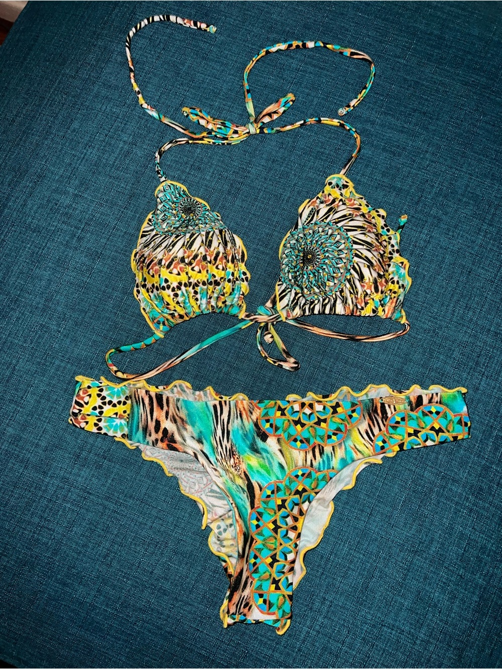 Luli Fama Tropical Print Scalloped Triangle Bikini - Turquoise/Yellow